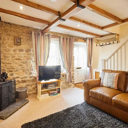 Host & - Dairy * מסהאם