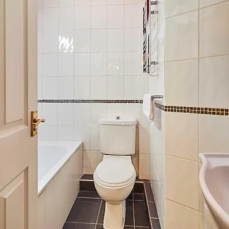 Host & - Dairy בית נופש