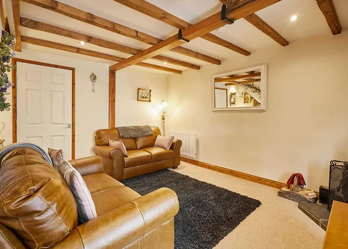 Host & - Dairy * Masham